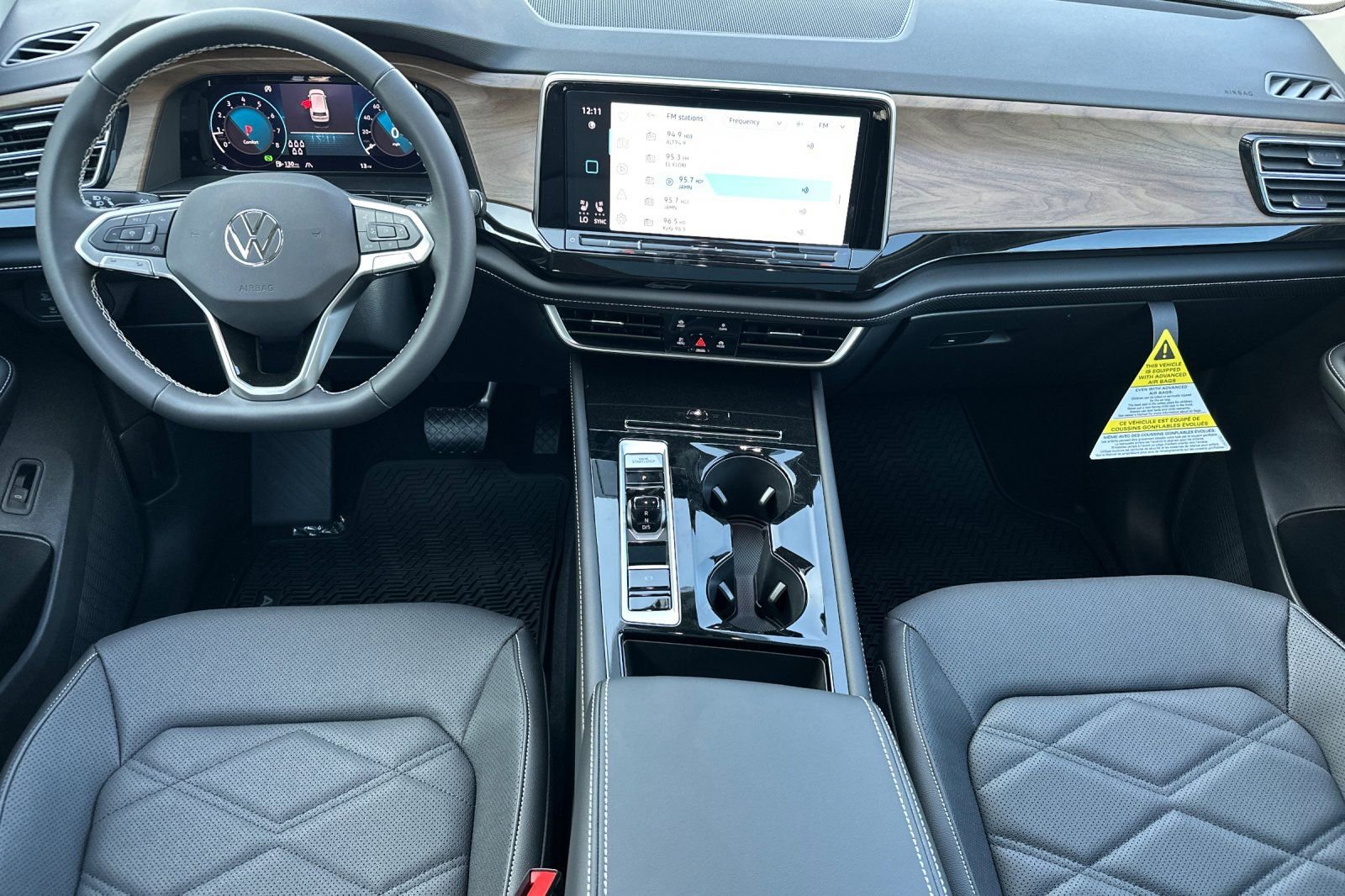 New 2026 Volkswagen Atlas SE image 12