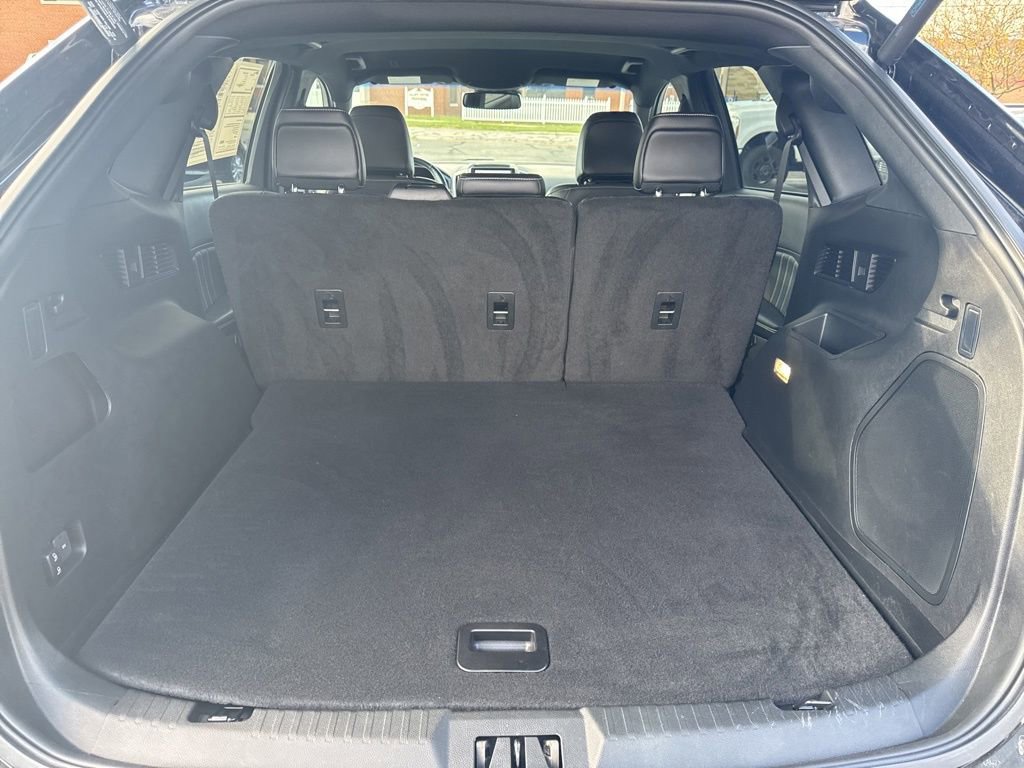 Used 2022 Ford Edge ST image 41