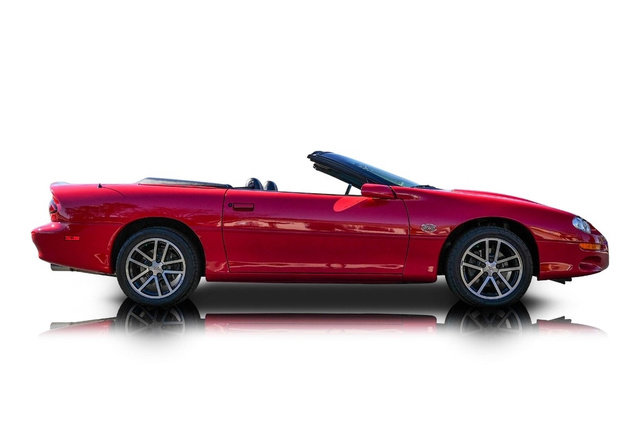 Used 2002 Chevrolet Camaro Z28 w/ SS Performance/Appearance Pkg RWD image 2
