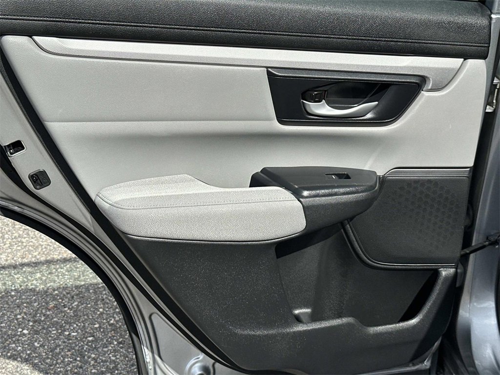 Used 2019 Honda CR-V LX image 16