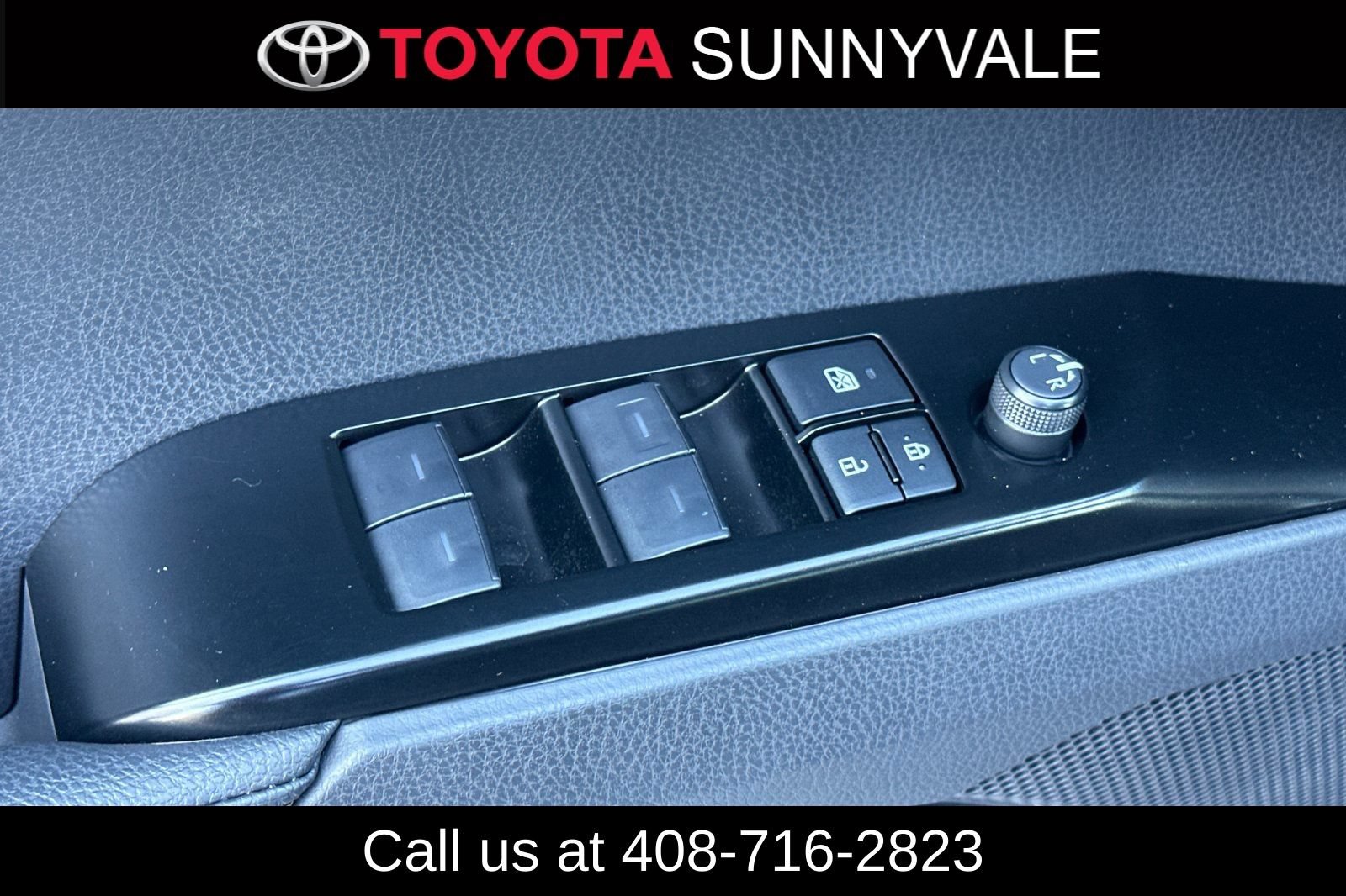 Used 2026 Toyota Camry XLE FWD image 17