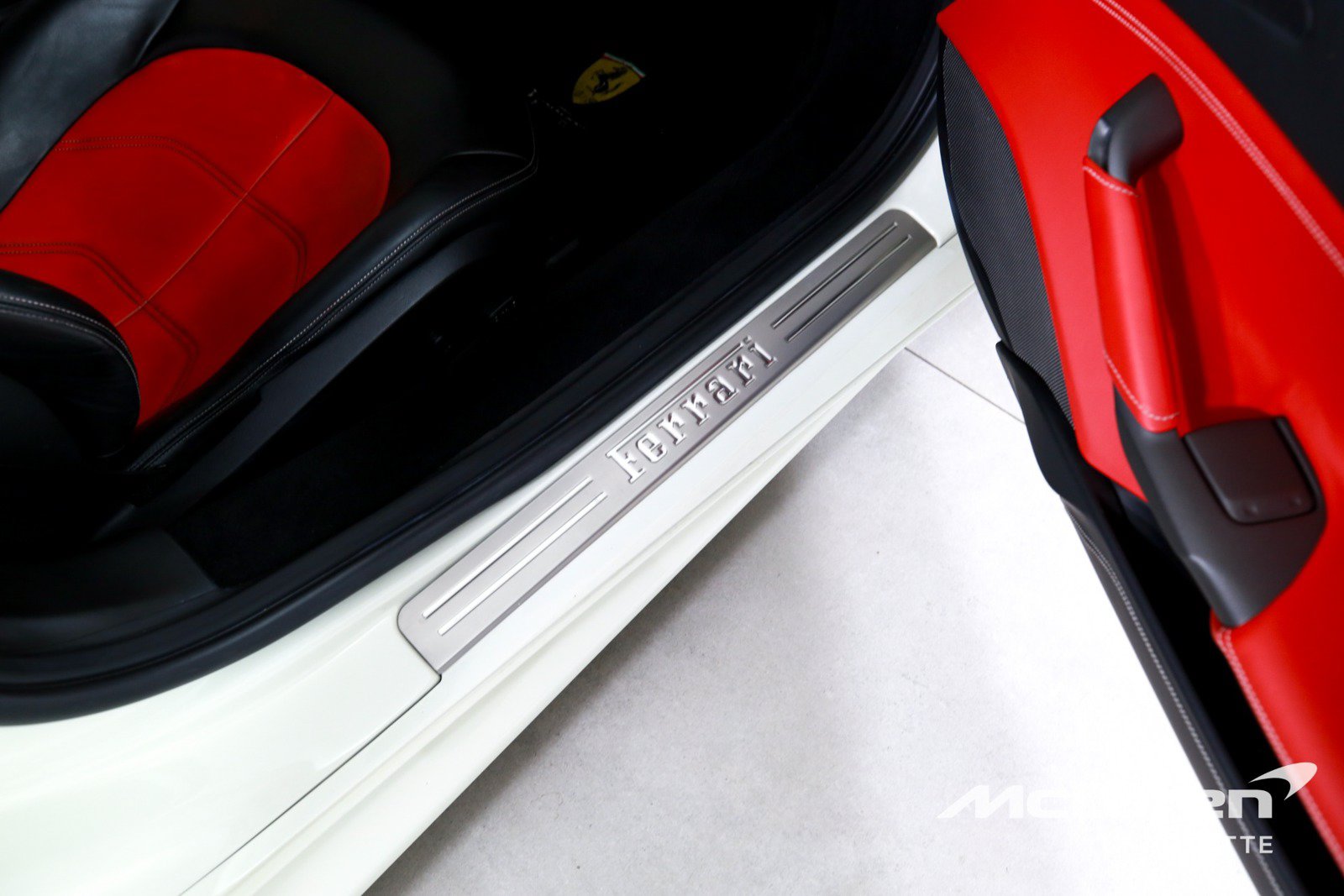 Used 2019 Ferrari 488 GTB RWD image 21