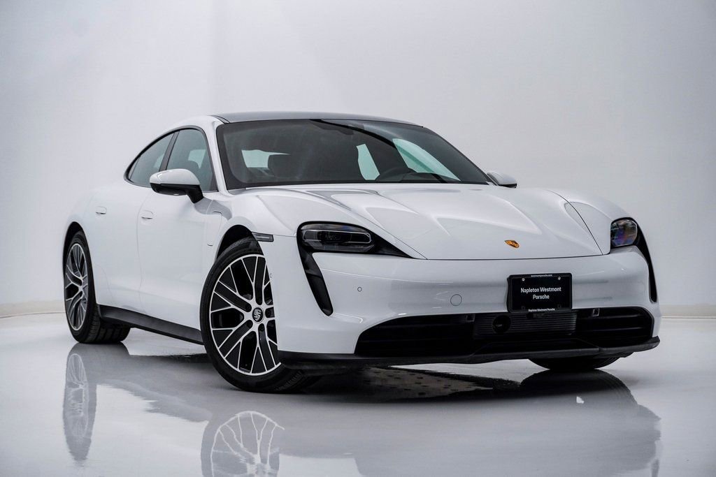 Certified 2024 Porsche Taycan w/ Premium Package image 8