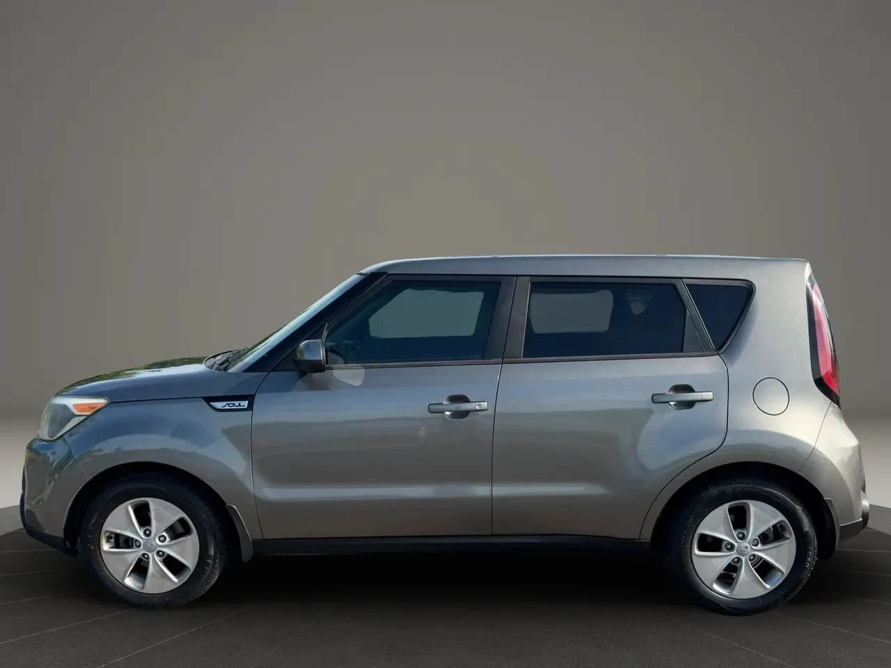 Used 2016 Kia Soul FWD image 4