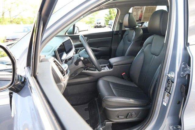 Used 2024 Kia Sorento S w/ Panoramic Sunroof Package AWD/4WD image 10