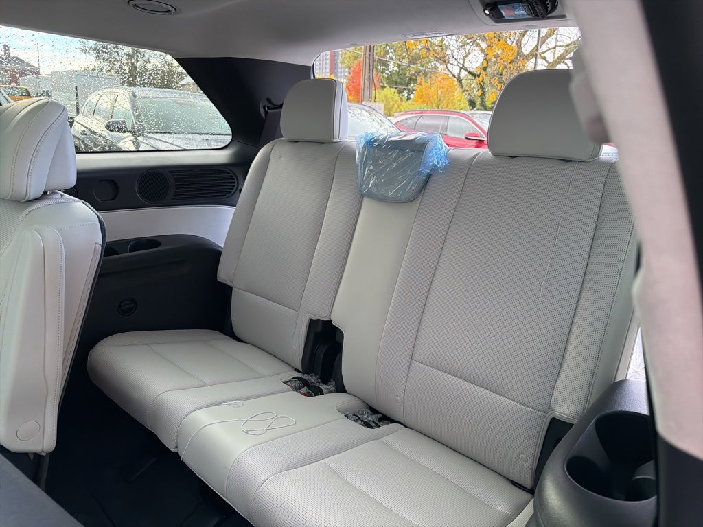 New 2026 Hyundai Palisade Calligraphy image 18