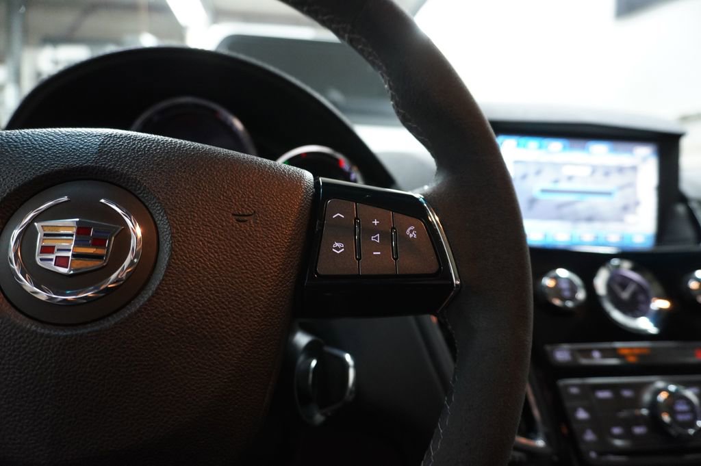 Used 2009 Cadillac CTS V image 26