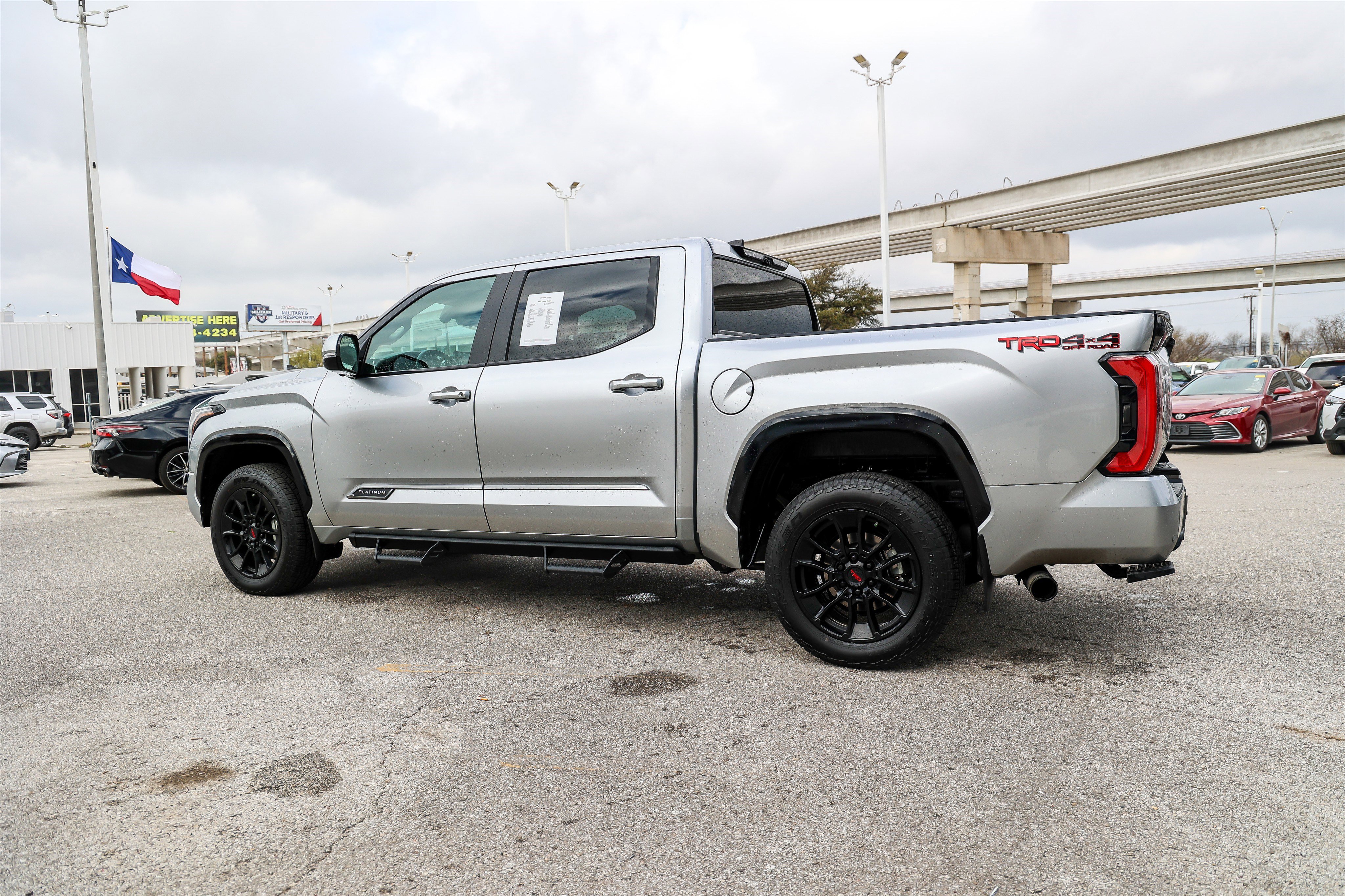 Used 2025 Toyota Tundra Platinum w/ TRD Off-Road Package image 11
