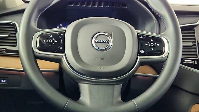 Certified 2023 Volvo XC90 B5 Plus w/ Protection Package Premier AWD/4WD image 23