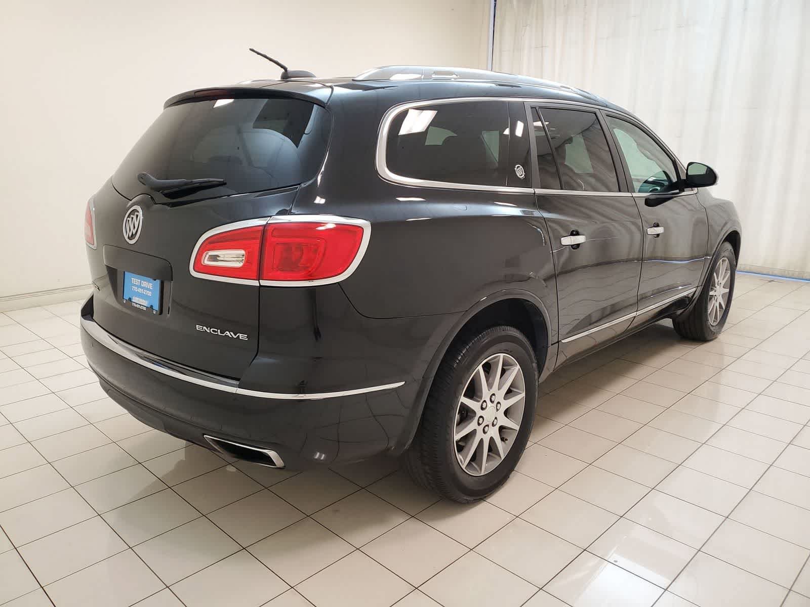 Used 2017 Buick Enclave Leather FWD image 28