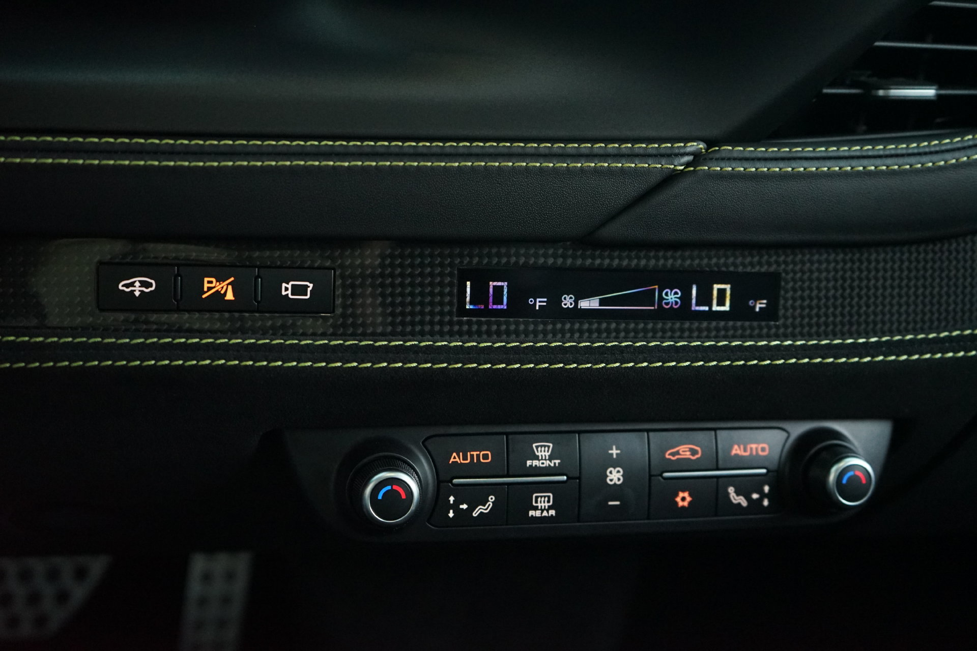 Used 2020 Ferrari F8 Tributo RWD image 16