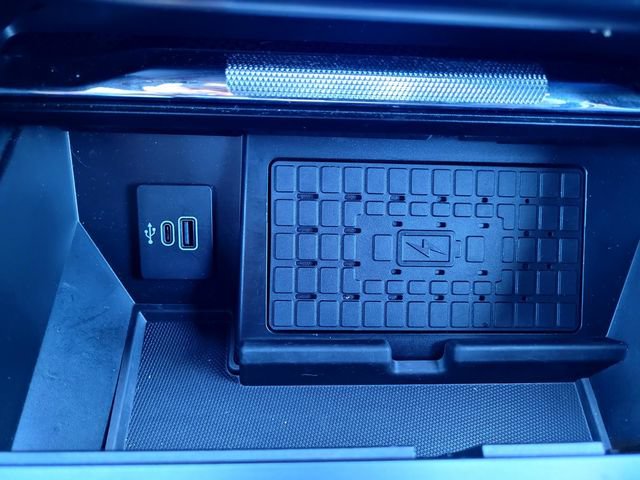 Used 2025 Ford F150 Raptor w/ Equipment Group 803A Raptor R AWD/4WD image 18