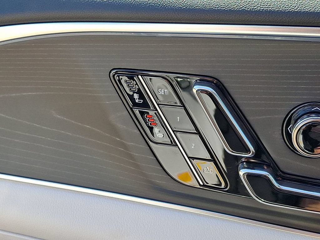 New 2026 Cadillac Lyriq Sport AWD/4WD image 15