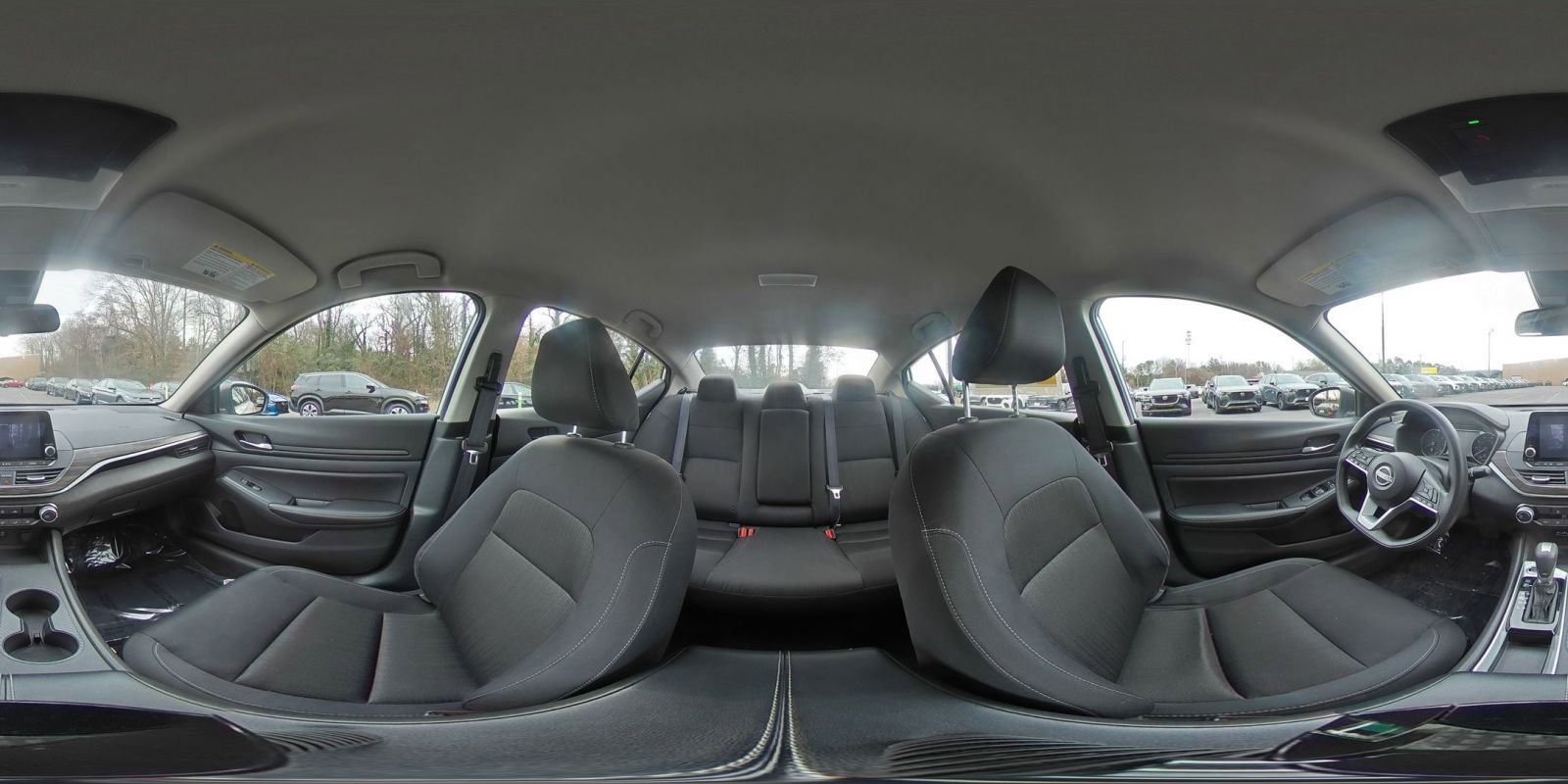 Used 2025 Nissan Altima 2.5 SV image 41