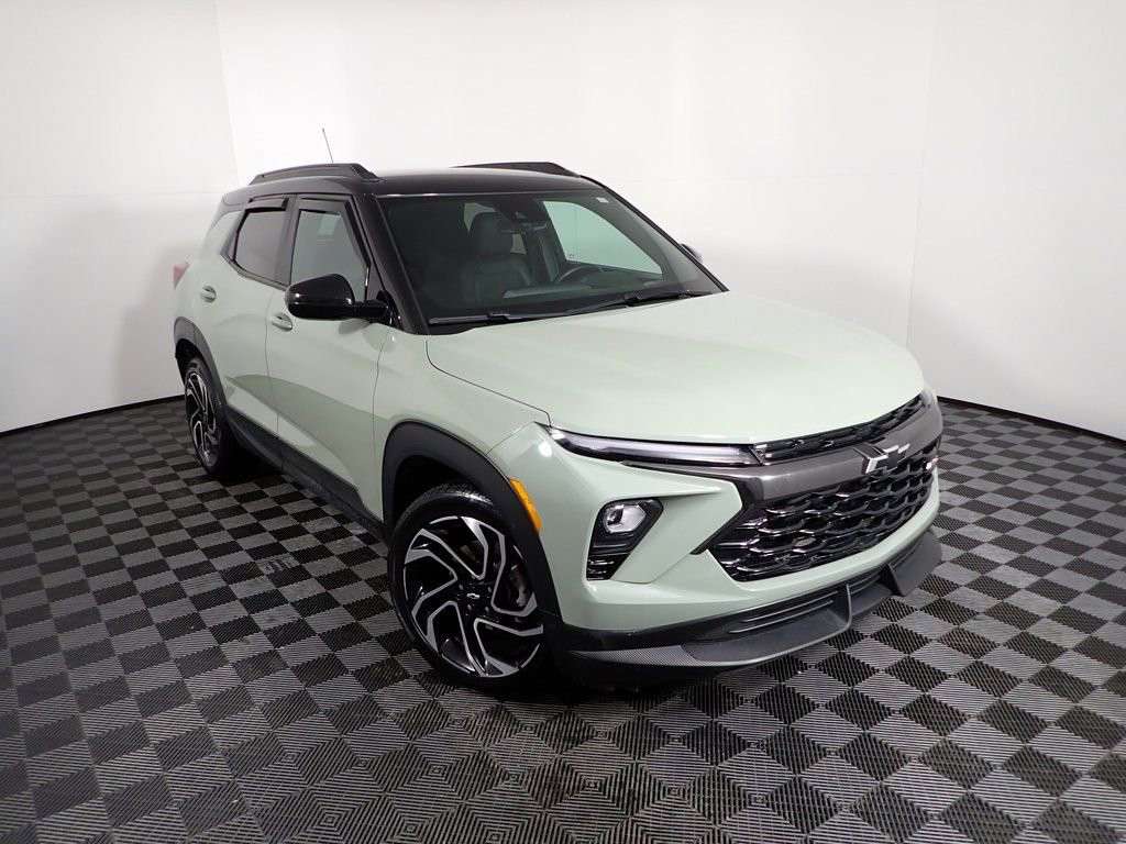 Used 2024 Chevrolet TrailBlazer RS image 4