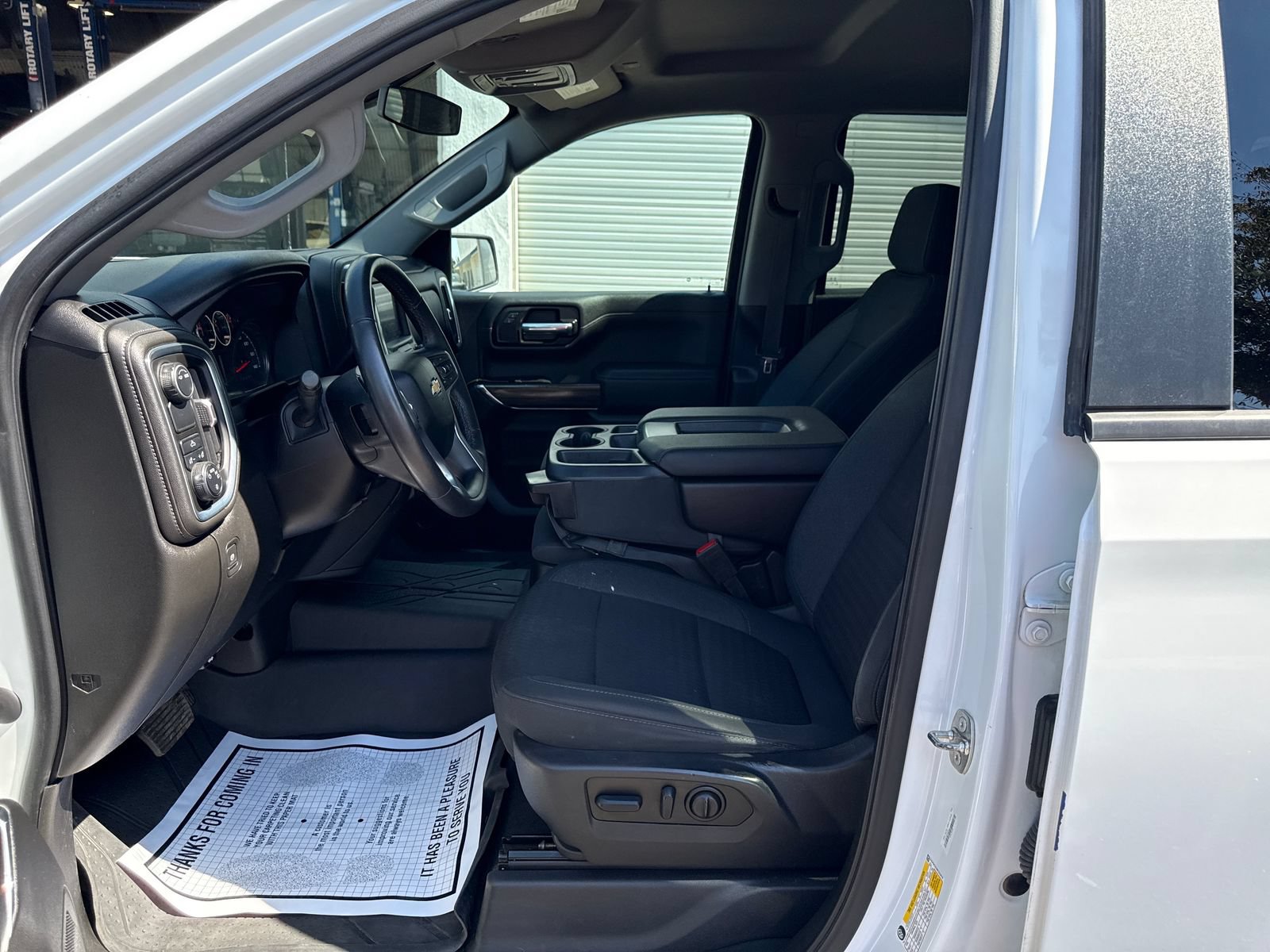 Used 2022 Chevrolet Silverado 1500 LT w/ LPO, Liner Protection Package RWD image 9
