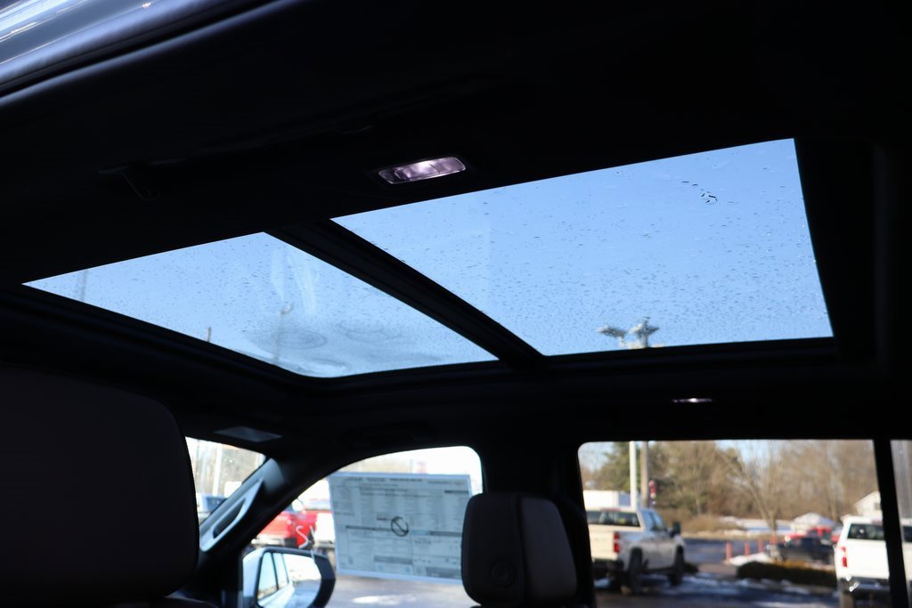 New 2026 Chevrolet Tahoe High Country image 4