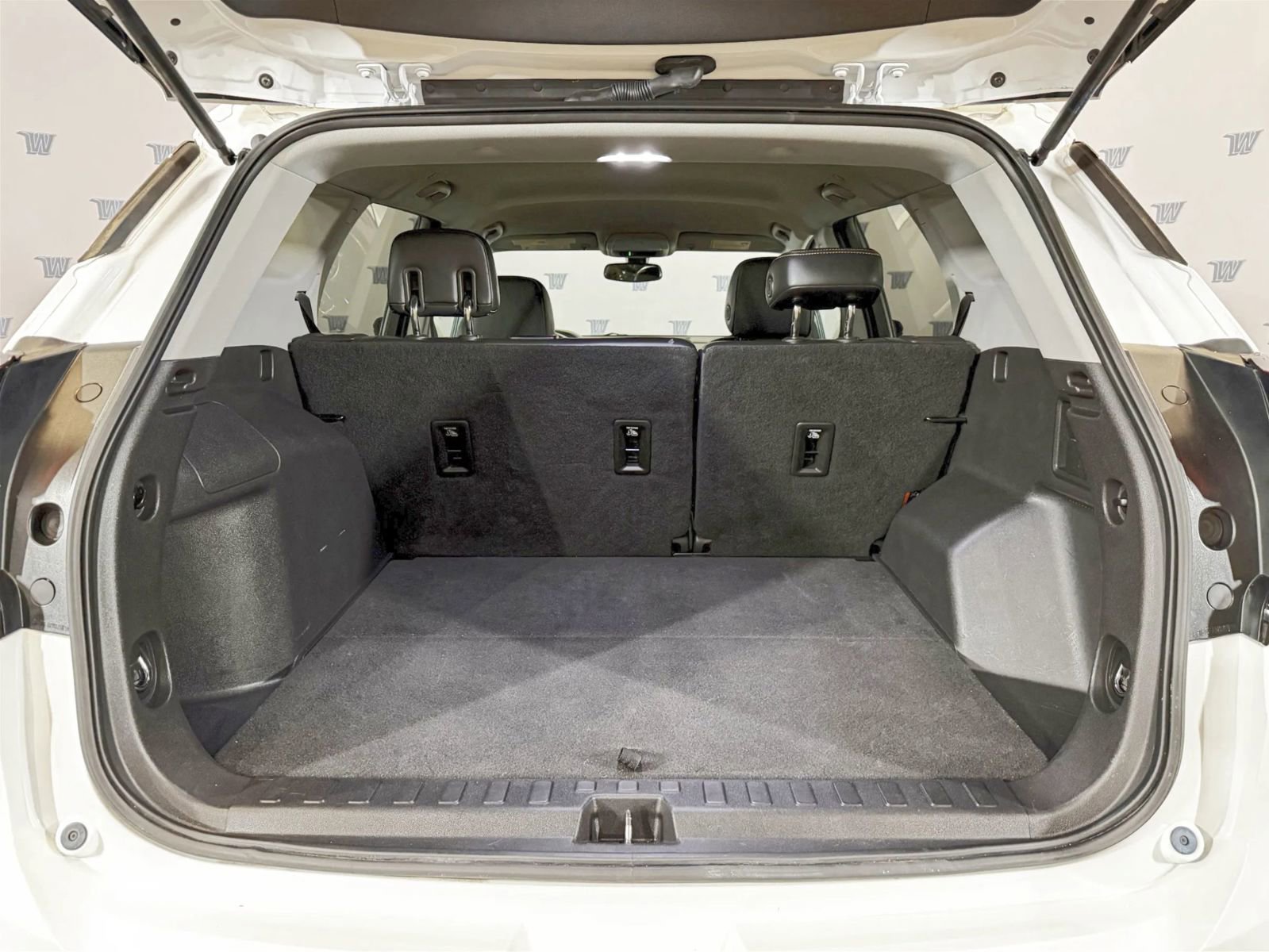 Used 2019 GMC Terrain SLT FWD image 15