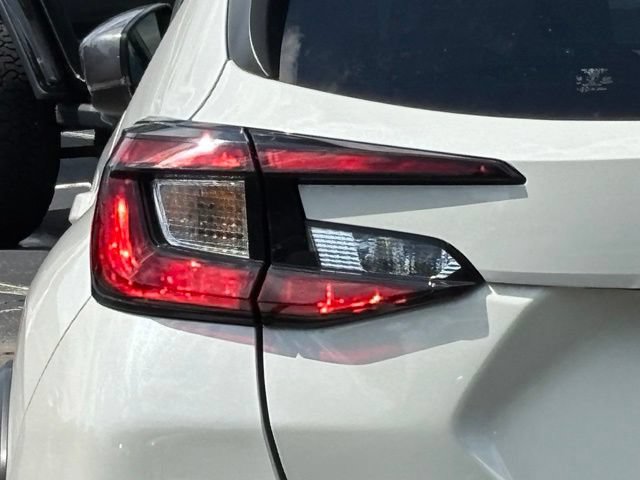 Used 2024 Subaru Crosstrek 2.0i Premium AWD/4WD image 10