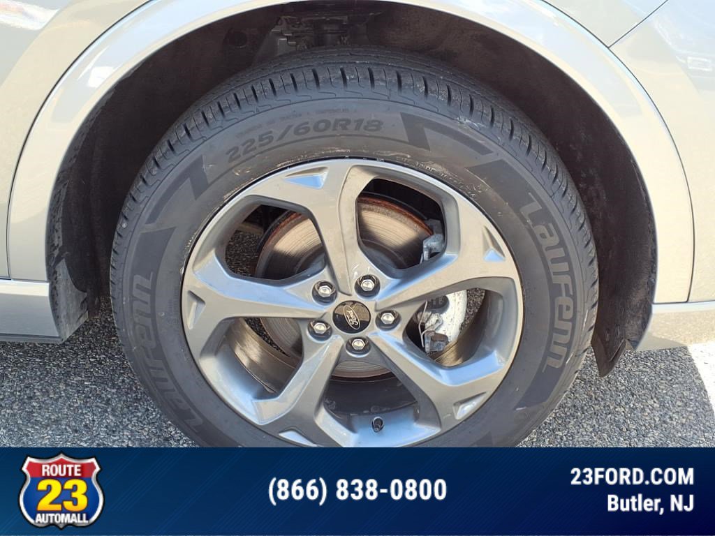 Certified 2024 Ford Escape ST-Line image 8