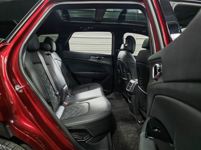 Used 2024 Kia Sportage X-Line Prestige image 16