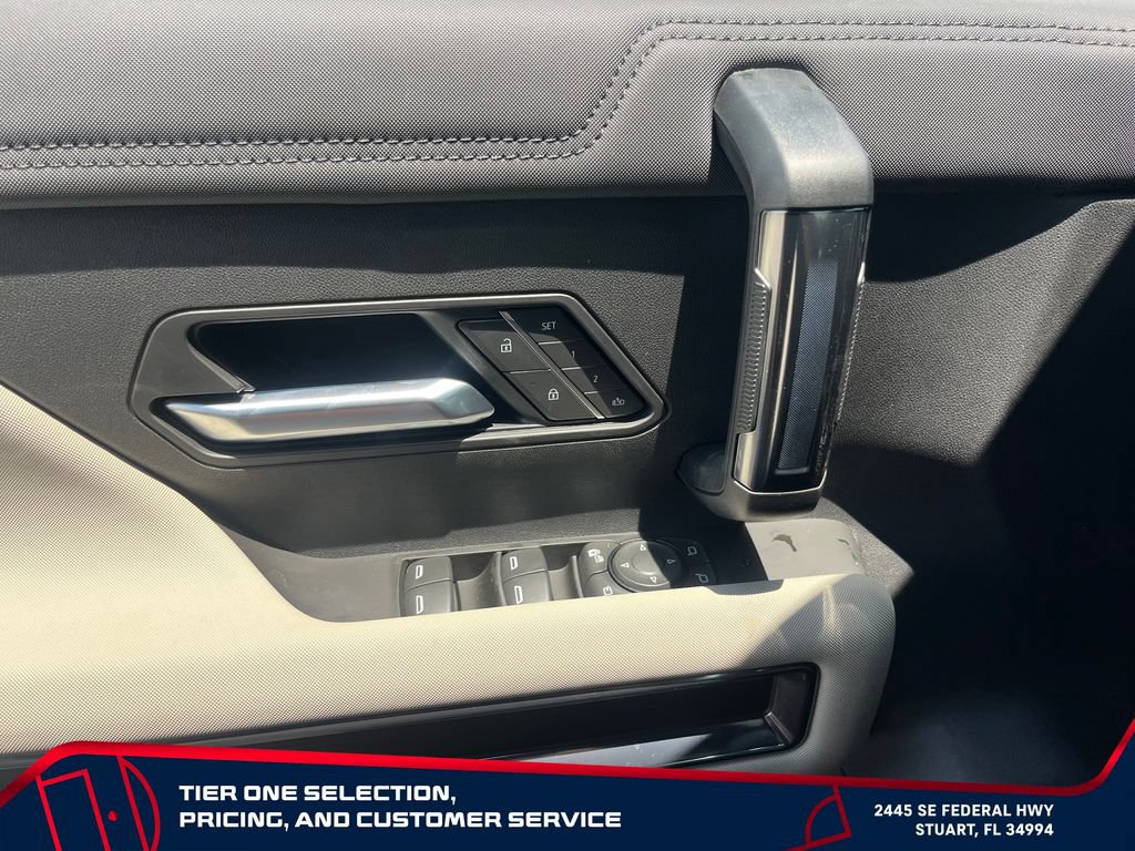 New 2026 GMC Hummer EV SUV AWD/4WD image 16