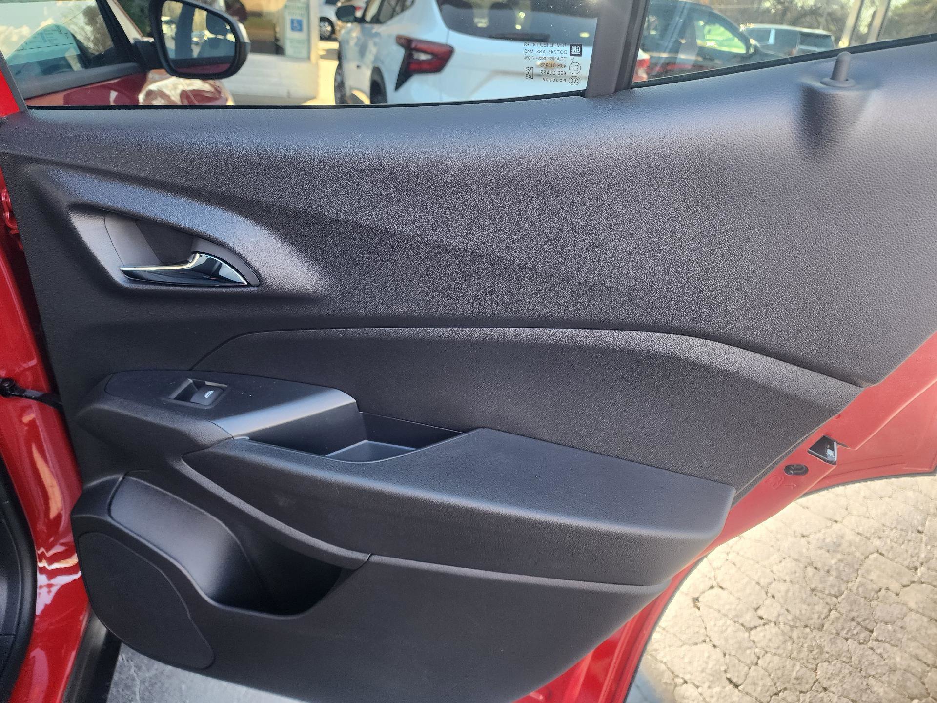 New 2026 Chevrolet Trax LS image 13