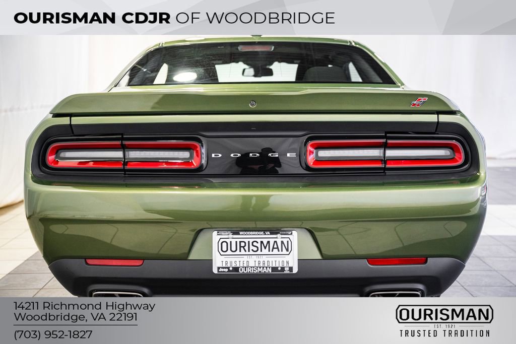 Certified 2023 Dodge Challenger SXT image 6