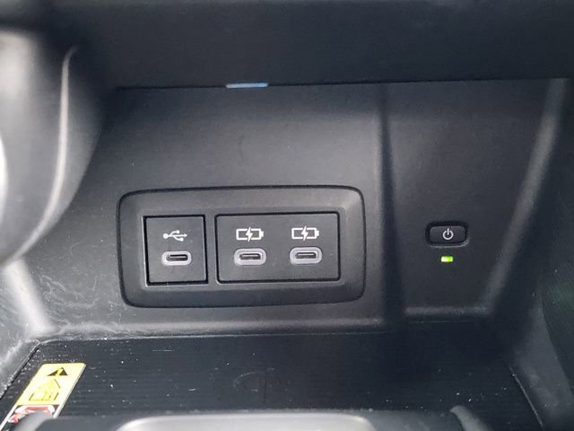 Used 2023 Toyota Venza XLE AWD/4WD image 25