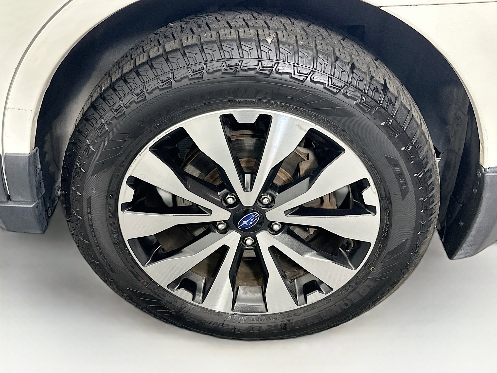 Used 2016 Subaru Outback 3.6R Limited image 11