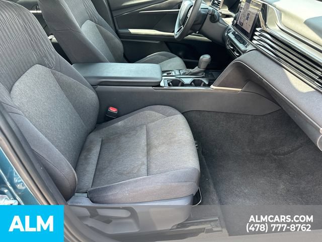 Used 2025 Toyota Camry LE FWD image 15