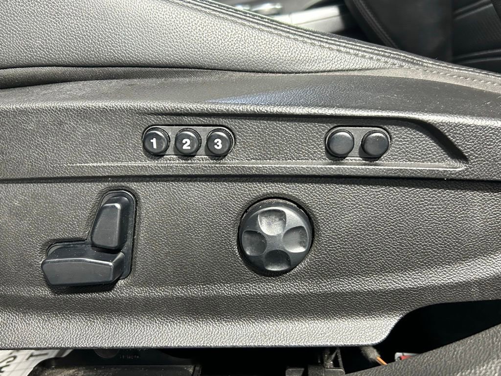 Used 2019 Alfa Romeo Giulia Ti Sport w/ Quick Order Package 22S Sport image 29