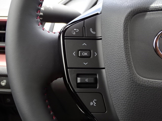 New 2026 Toyota Prius Plug-In Hybrid image 28