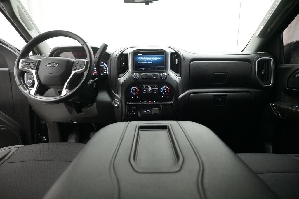 Used 2021 Chevrolet Silverado 1500 LT Trail Boss w/ Bed Protection Package AWD/4WD image 5