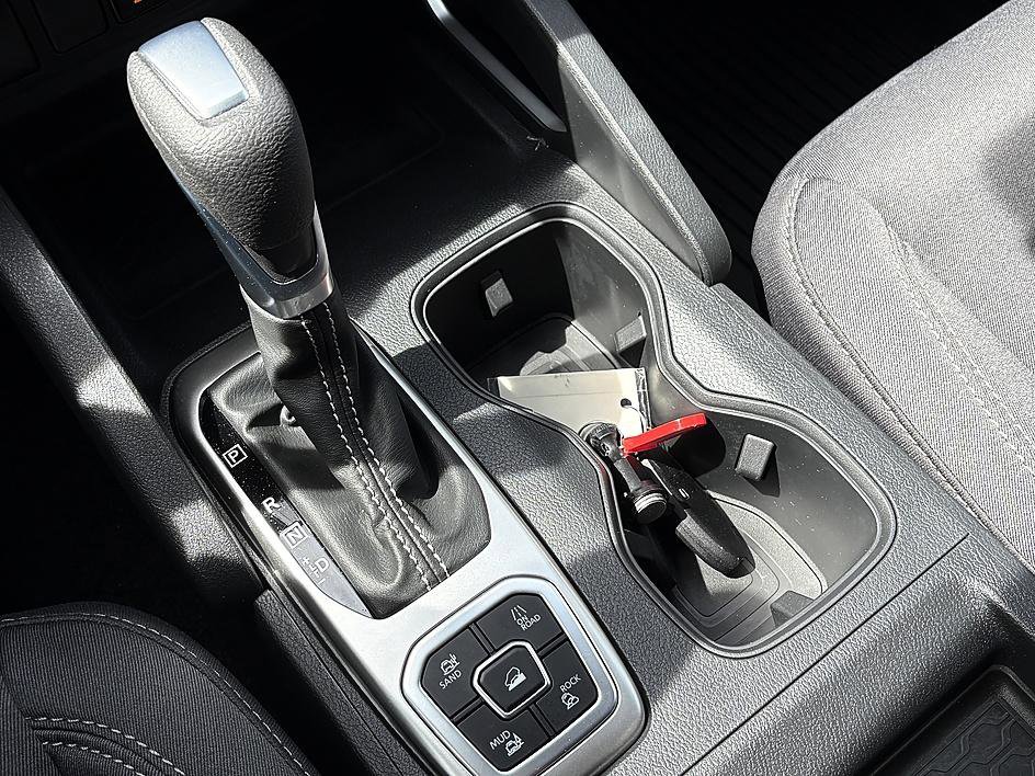 Used 2026 Nissan Frontier SV w/ Tow Package AWD/4WD image 23