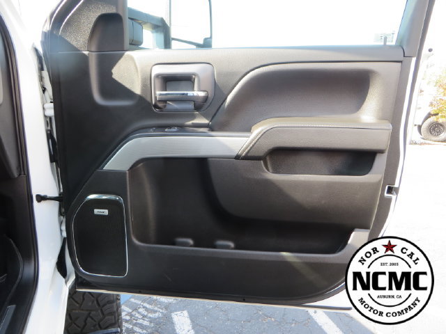 Used 2019 Chevrolet Silverado 2500 LTZ w/ Duramax Plus Package AWD/4WD image 58