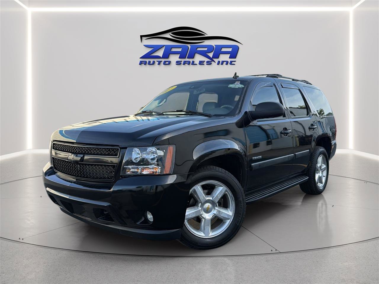 Used 2007 Chevrolet Tahoe LTZ w/ LTZ Preferred Equipment Group AWD/4WD image 1