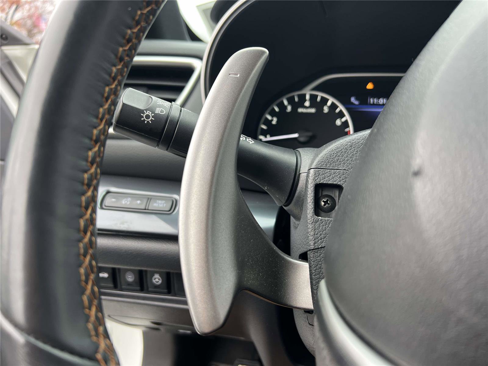 Used 2023 Nissan Maxima SR w/ Sport Mat Group image 33