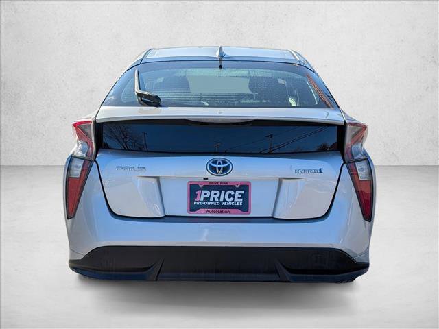 Used 2016 Toyota Prius Three Touring image 7