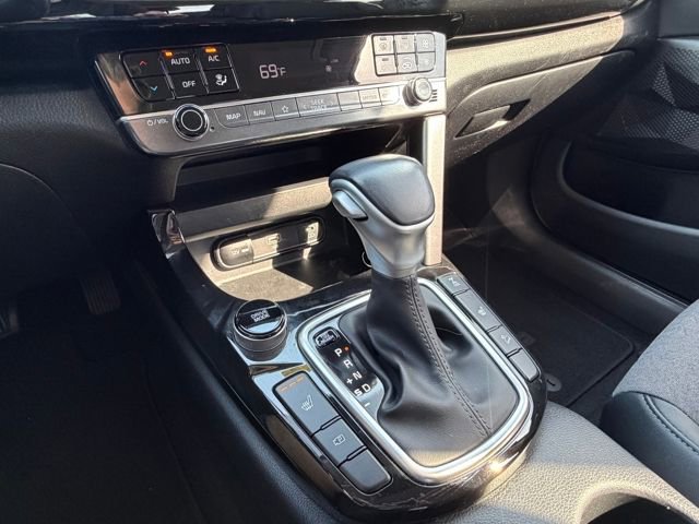 Certified 2024 Kia Seltos S image 29