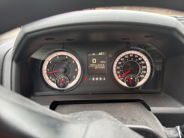 Used 2017 RAM 2500 Tradesman w/ Chrome Appearance Group image 16