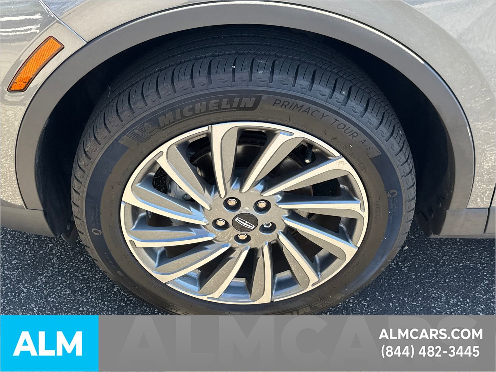Used 2024 Lincoln Corsair Reserve FWD image 14