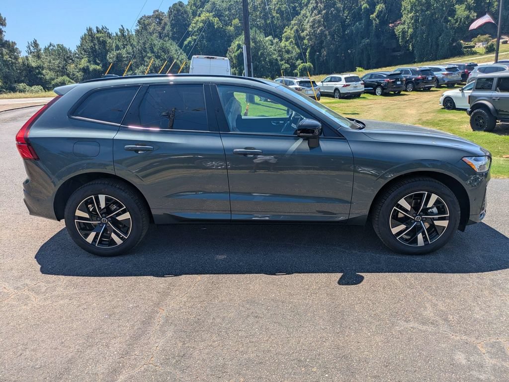 New 2026 Volvo XC60 B5 Plus w/ Protection Package Premier AWD/4WD image 7