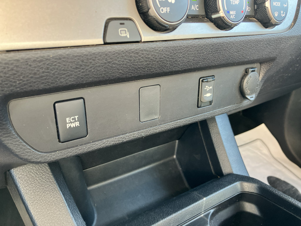 Used 2019 Toyota Tacoma SR w/ SX Package RWD image 30