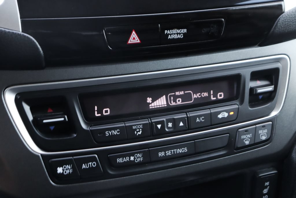Used 2017 Honda Ridgeline RTL-T image 29