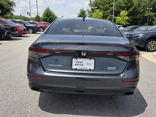 Used 2025 Honda Accord Touring image 4