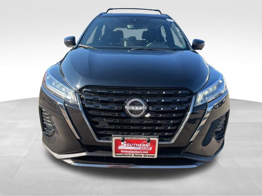 Used 2023 Nissan Kicks SR w/ Interior Electronics Package image 9