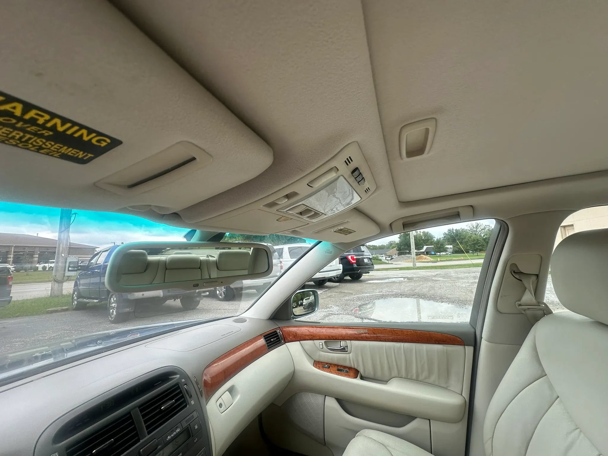 Used 2001 Lexus LS 430 RWD image 26