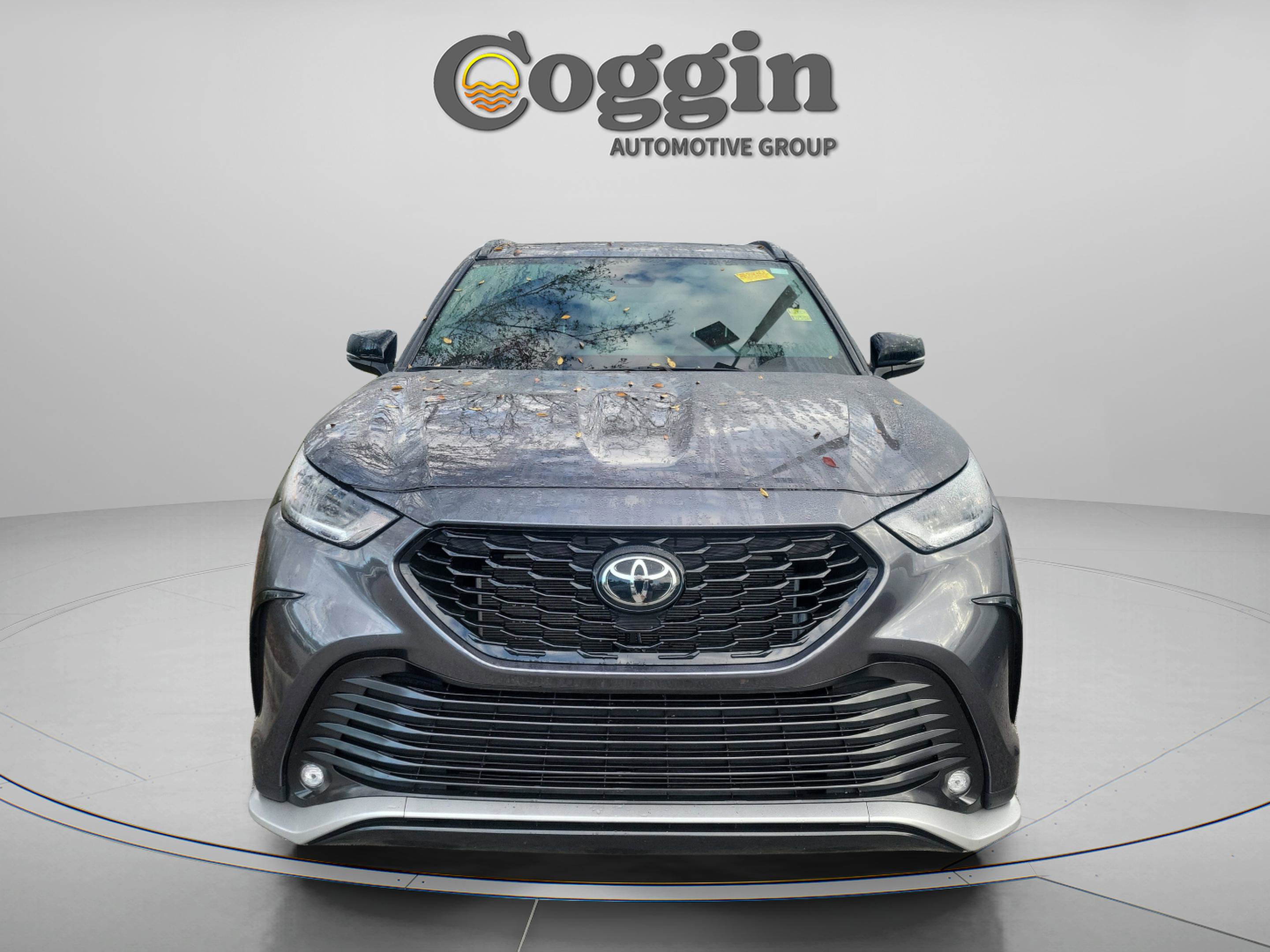 Used 2025 Toyota Highlander XSE image 8