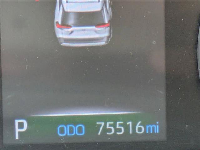 Used 2021 Toyota RAV4 XLE w/ Convenience Package FWD image 8